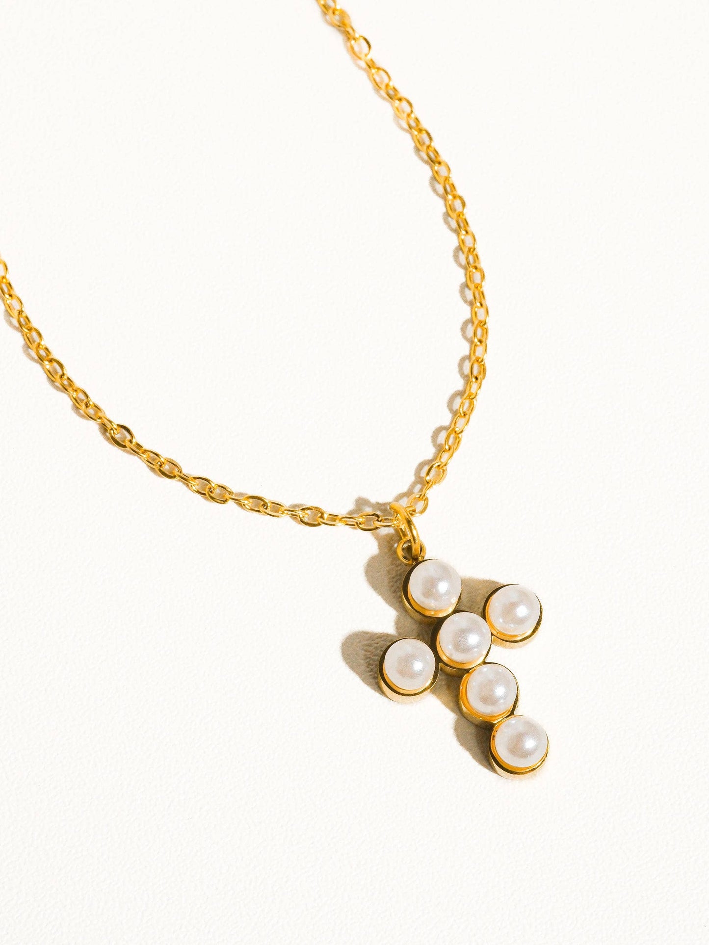 Faith Pearl Cross Necklace- Waterproof